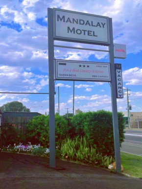 Гостиница Mandalay Motel  Рома